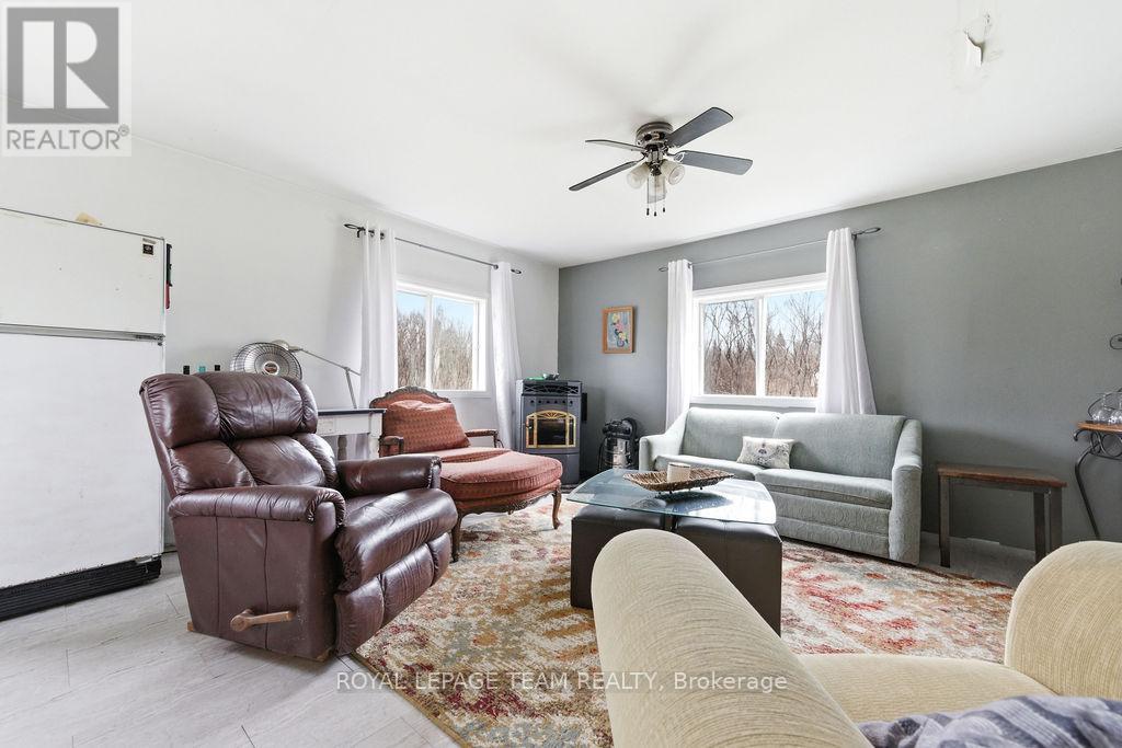 5242 Murphy Road, Greater Madawaska, Ontario  K0J 1H0 - Photo 32 - X13023960