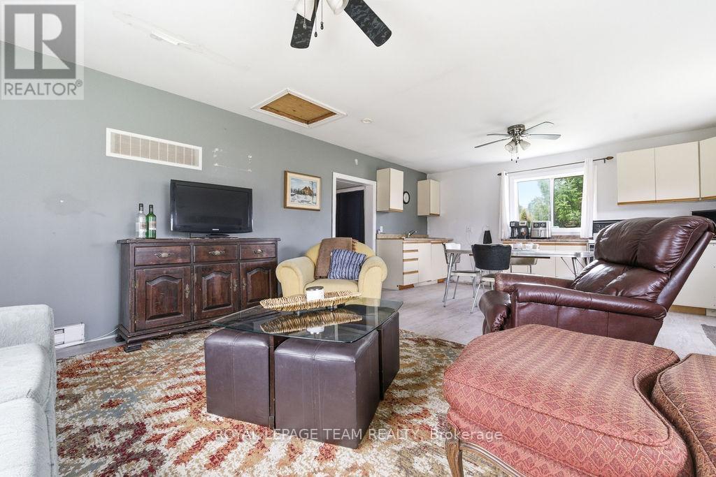 5242 Murphy Road, Greater Madawaska, Ontario  K0J 1H0 - Photo 35 - X13023960