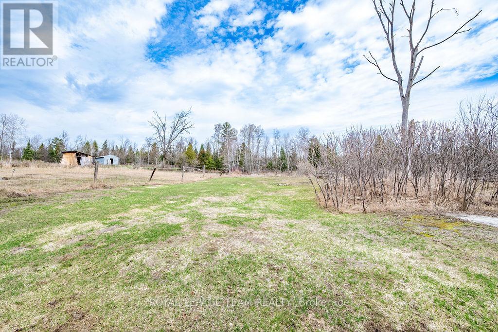 5242 Murphy Road, Greater Madawaska, Ontario  K0J 1H0 - Photo 4 - X13023960