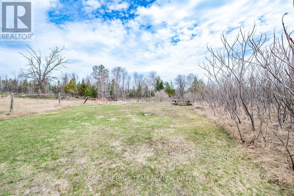 5242 Murphy Road, Greater Madawaska, Ontario  K0J 1H0 - Photo 5 - X13023960