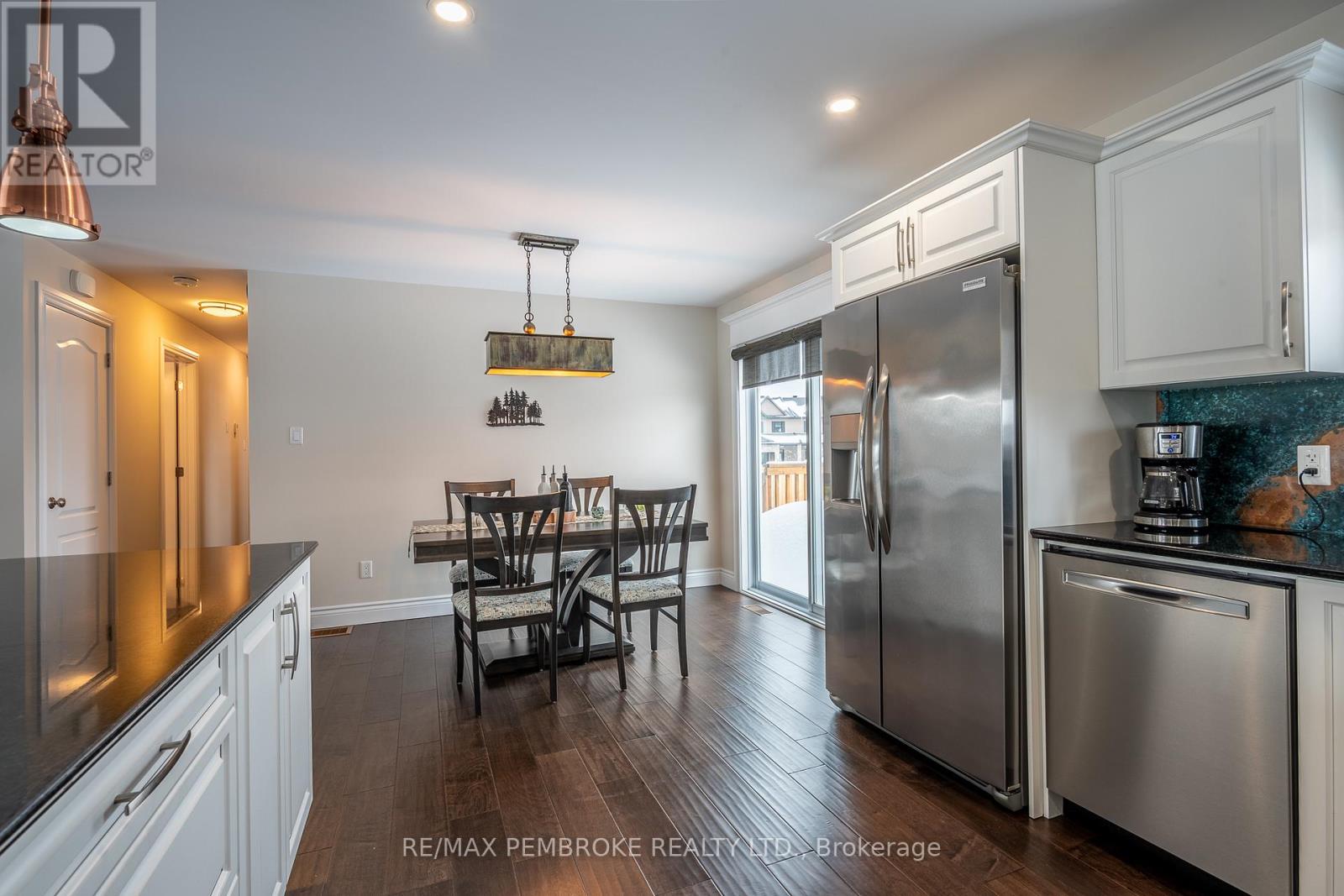 7 Drew Street, Petawawa, Ontario  K8H 0G9 - Photo 24 - X13023970