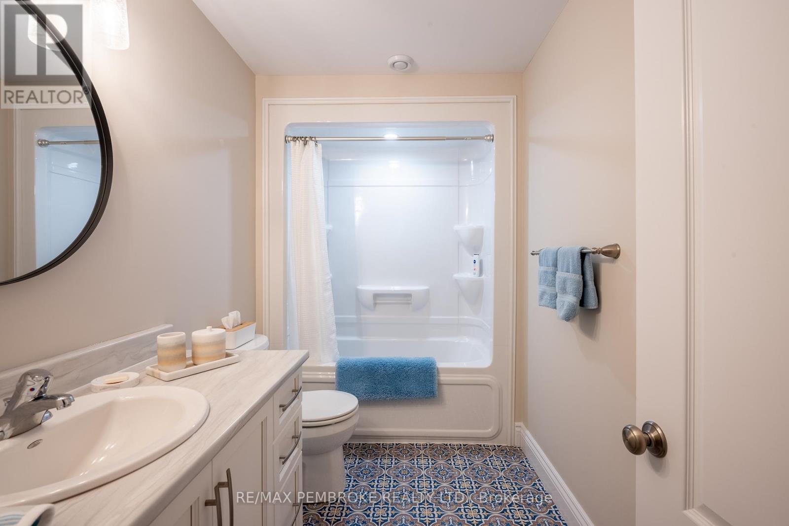 7 Drew Street, Petawawa, Ontario  K8H 0G9 - Photo 44 - X13023970