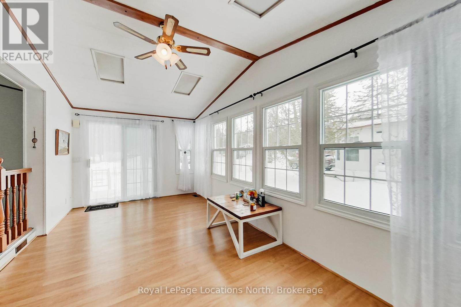 24 Prince Charles Avenue N, Springwater, Ontario  L0L 1P0 - Photo 22 - S12901452