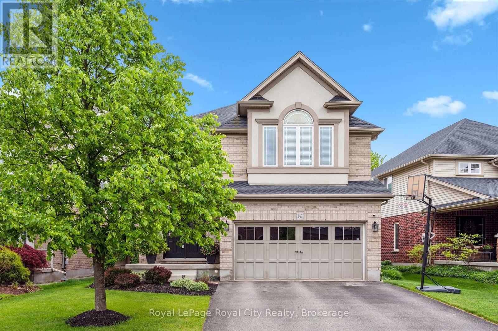 16 Hall Avenue, Guelph, Ontario  N1L 0B3 - Photo 1 - X12801596