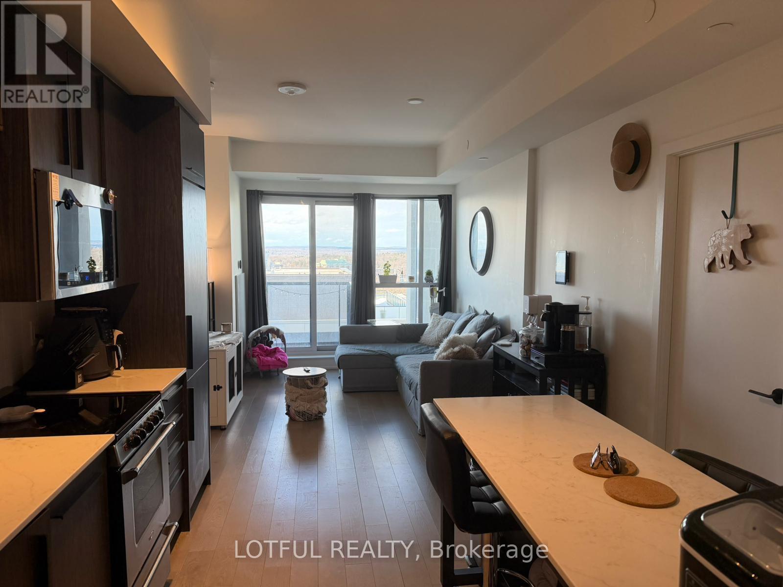 1105 - 560 Rideau Street, Ottawa, Ontario  K1N 0G3 - Photo 3 - X13023954