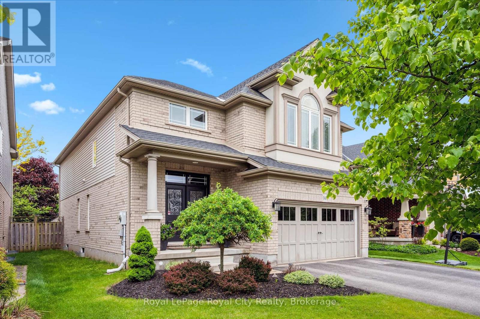 16 Hall Avenue, Guelph, Ontario  N1L 0B3 - Photo 2 - X12801596