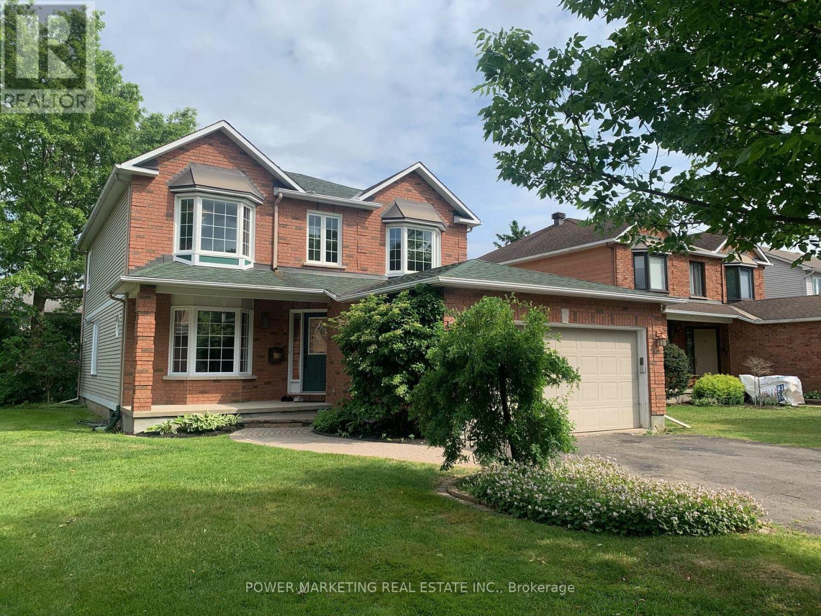 29 Taj Court, Ottawa, Ontario  K1G 5K7 - Photo 3 - X13024140