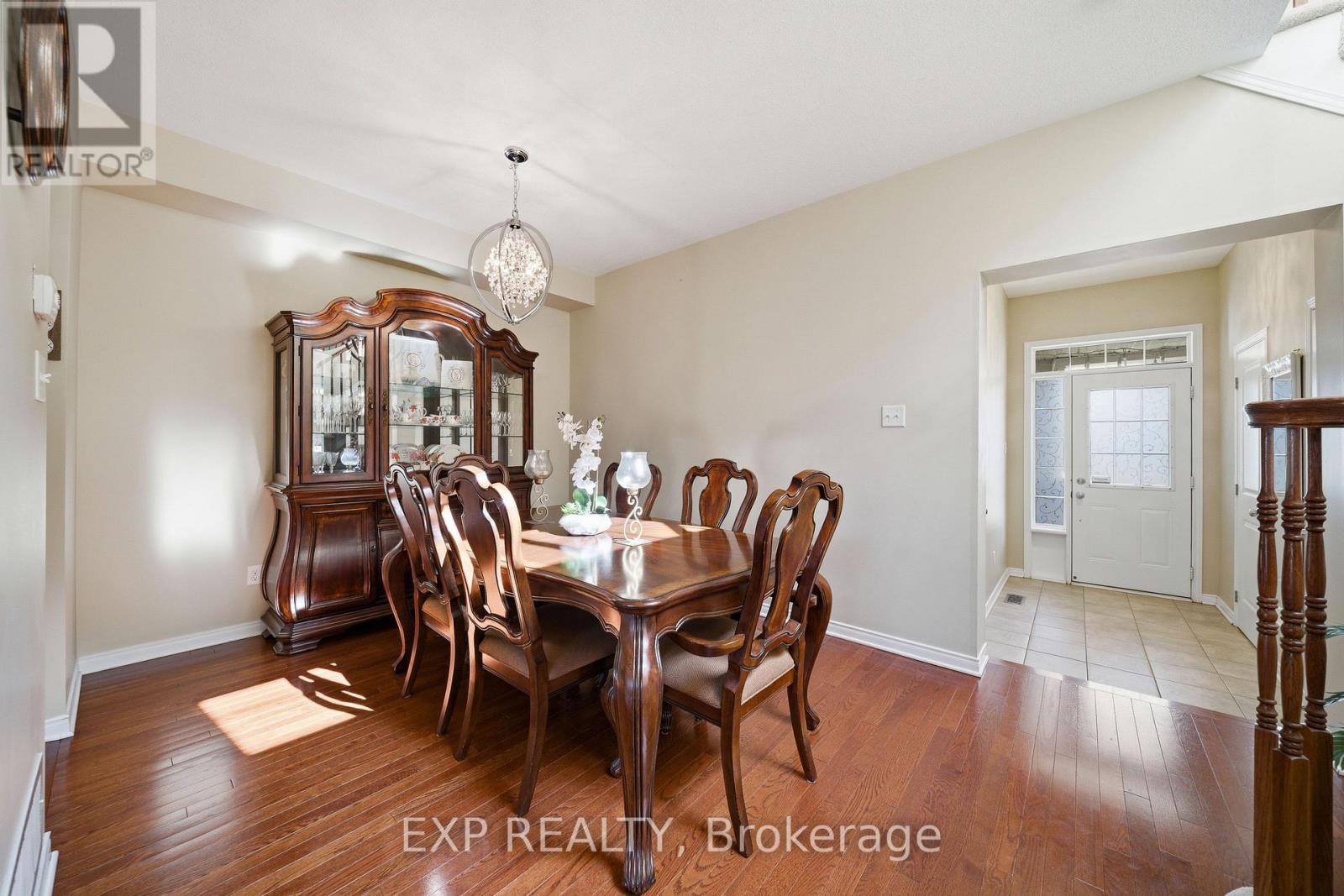 587 Pepperville Crescent, Ottawa, Ontario  K2M 0E7 - Photo 3 - X13024172