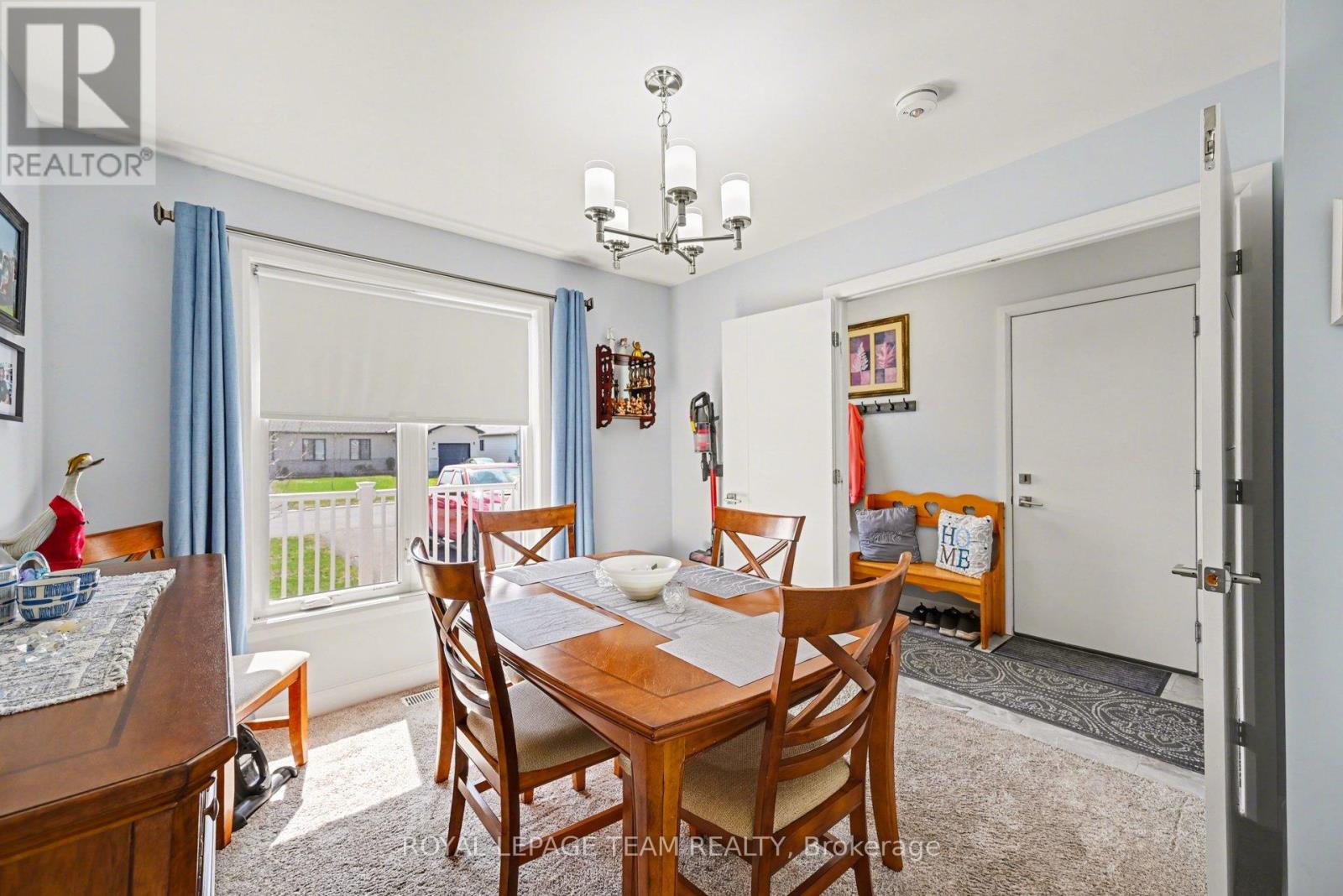 442 Arora Crescent, North Dundas, Ontario  K0C 2K0 - Photo 12 - X13024246