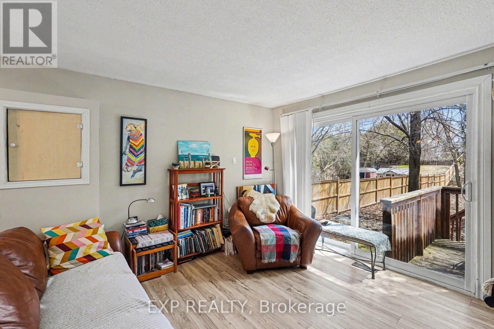 56 Glamorgan Drive, Ottawa, Ontario  K2L 1R4 - Photo 10 - X13024280