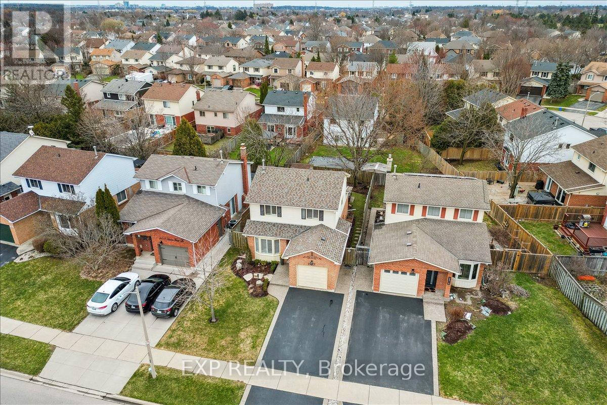 2417 Headon Forest Drive, Burlington, Ontario  L7M 3K7 - Photo 27 - W13024164