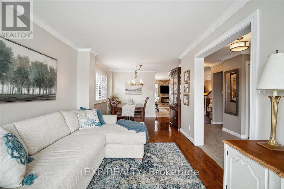 2417 Headon Forest Drive, Burlington, Ontario  L7M 3K7 - Photo 6 - W13024164