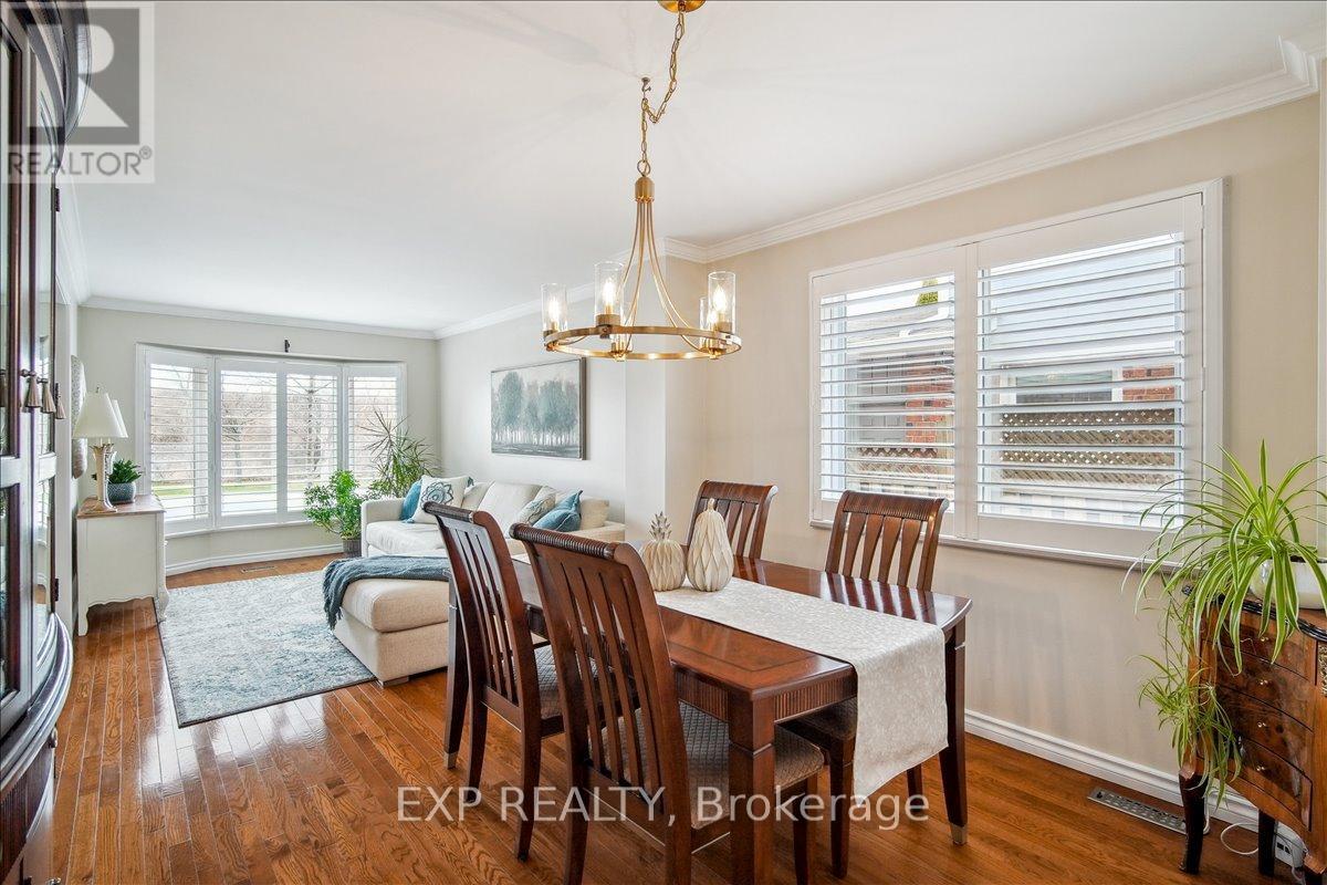 2417 Headon Forest Drive, Burlington, Ontario  L7M 3K7 - Photo 7 - W13024164