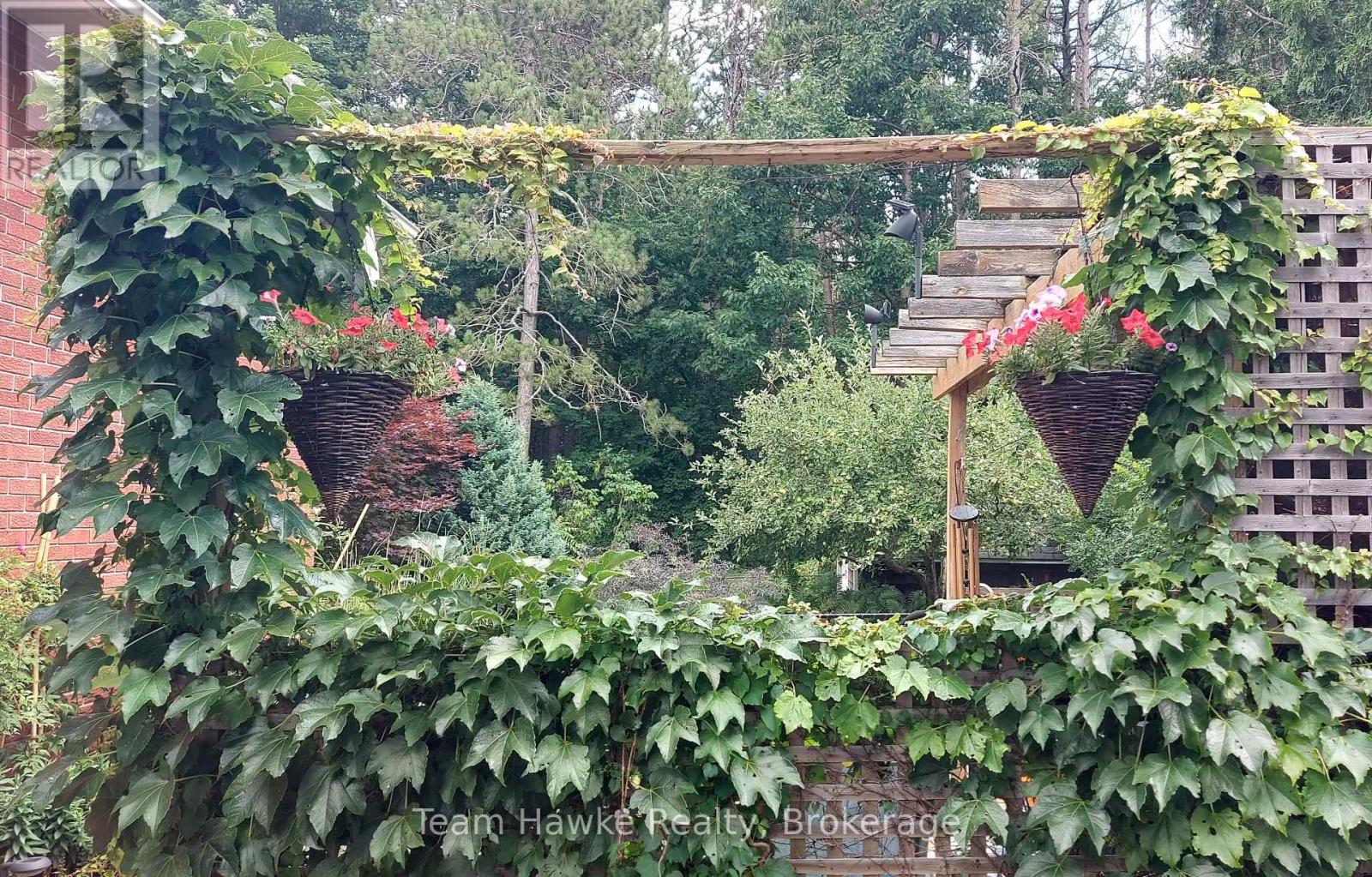 679 Simcoe Avenue, Tay, Ontario  L0K 1R0 - Photo 49 - S12945100