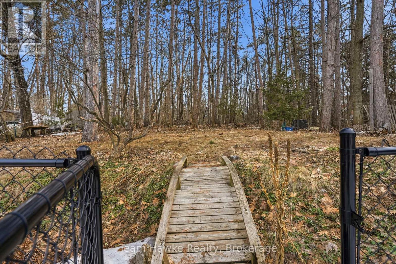 679 Simcoe Avenue, Tay, Ontario  L0K 1R0 - Photo 43 - S12945100