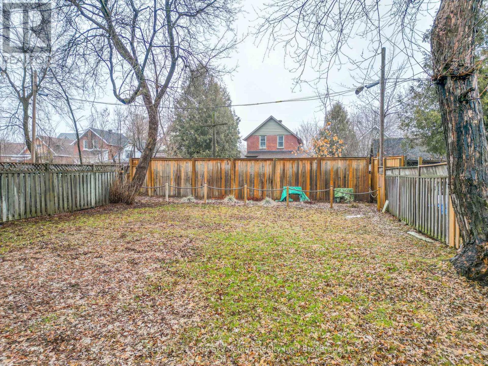 250 Fifth Avenue W, North Bay, Ontario  P1B 3N6 - Photo 17 - X13024282