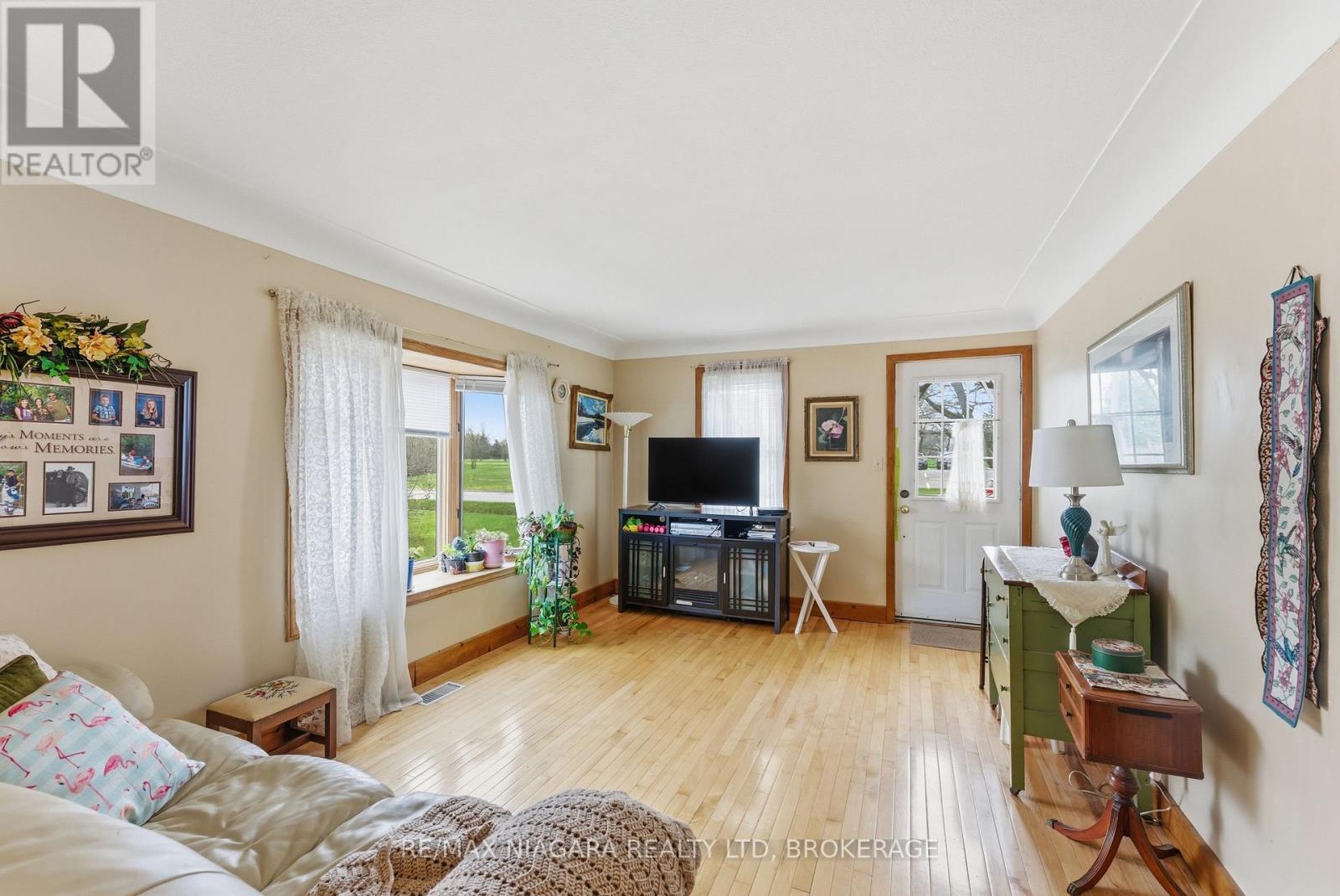 10364 Willodell Road, Niagara Falls, Ontario  L0S 1K0 - Photo 11 - X13024082