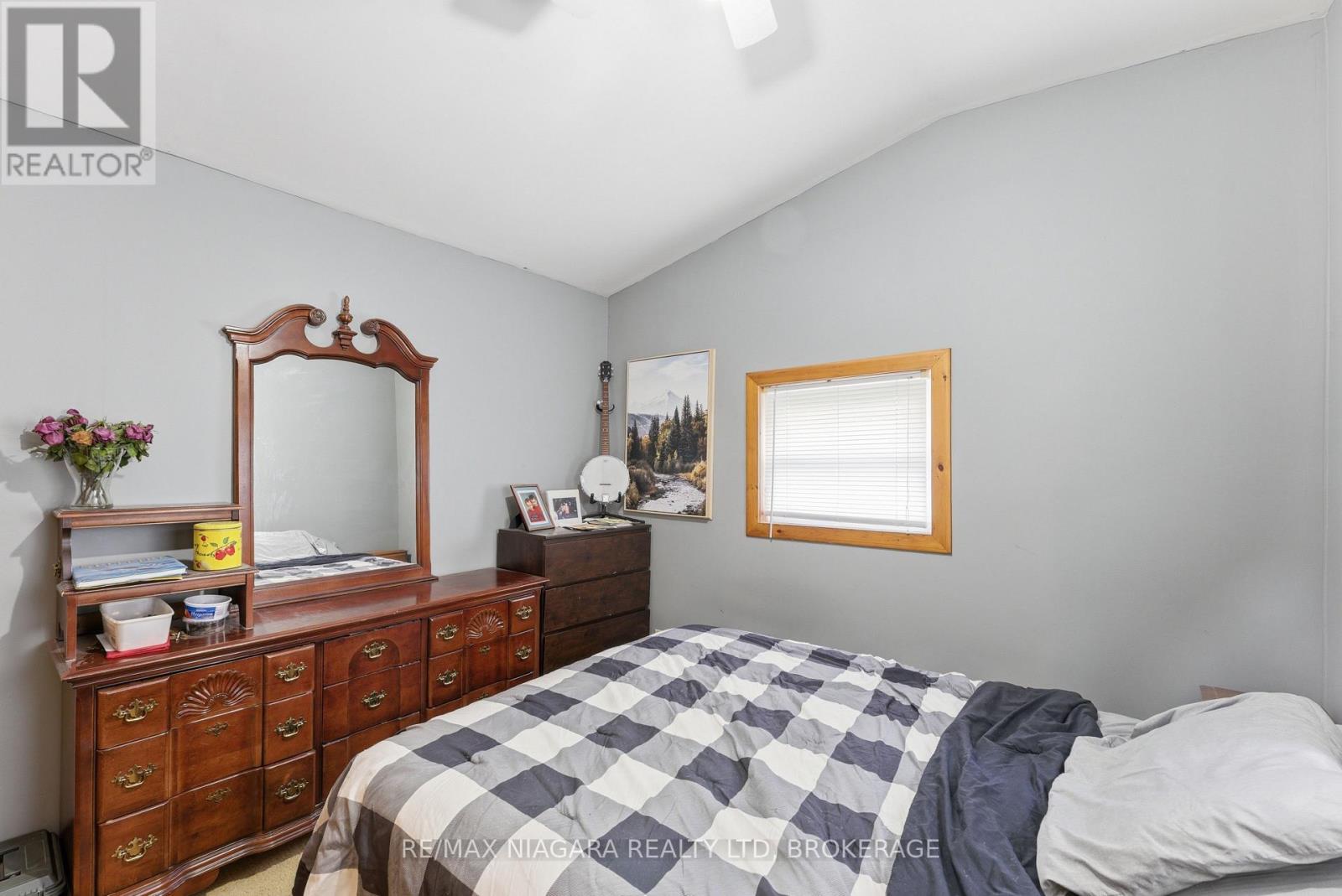 10364 Willodell Road, Niagara Falls, Ontario  L0S 1K0 - Photo 17 - X13024082