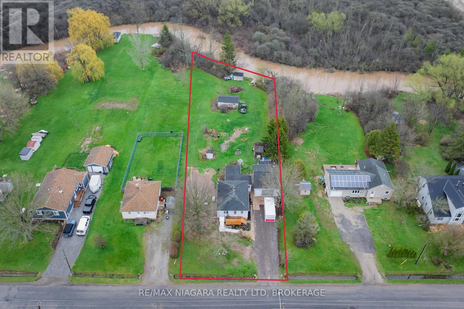 10364 Willodell Road, Niagara Falls, Ontario  L0S 1K0 - Photo 3 - X13024082