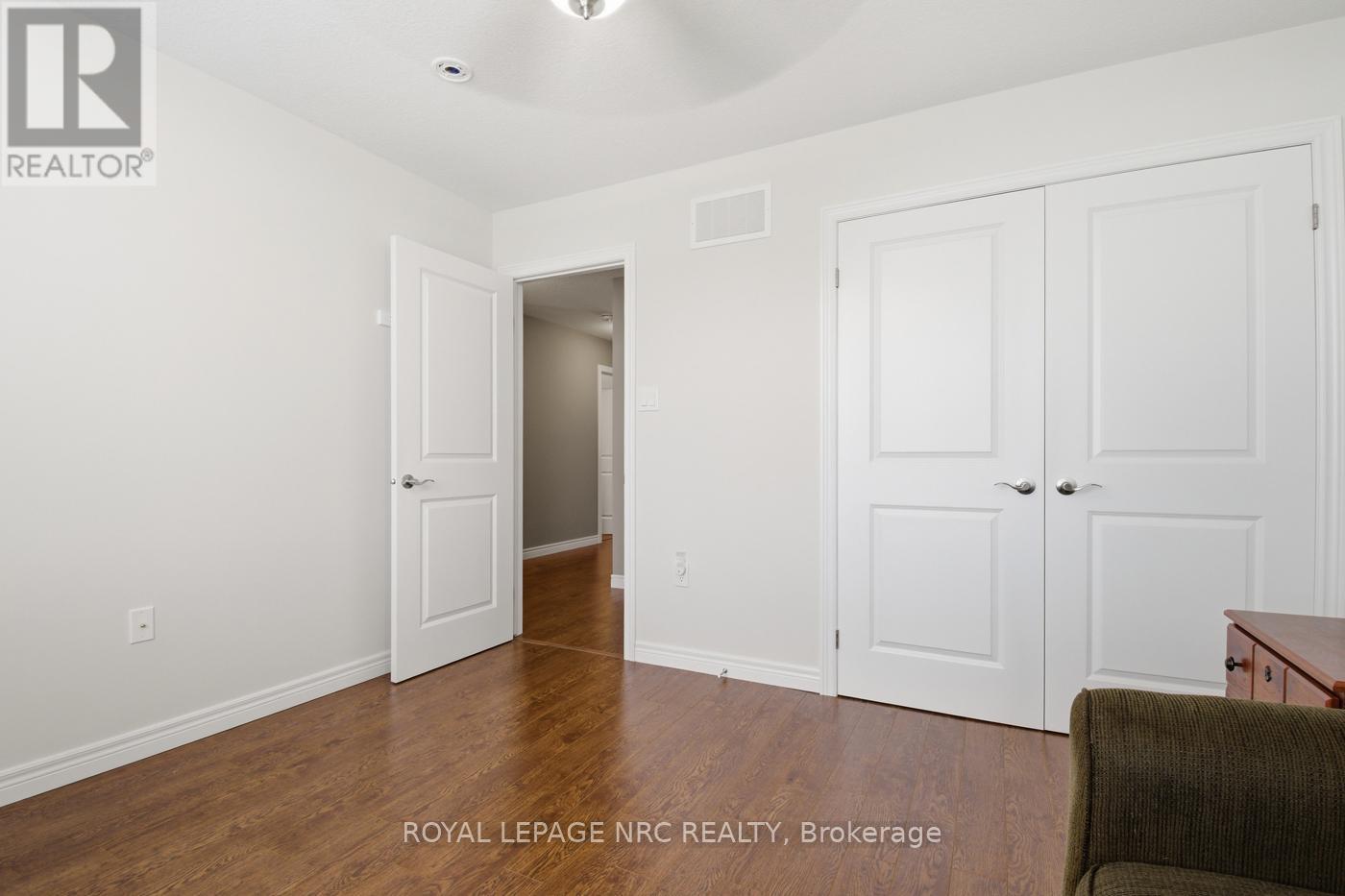 633 Winston Road, Grimsby, Ontario  L3M 0H4 - Photo 32 - X13024156