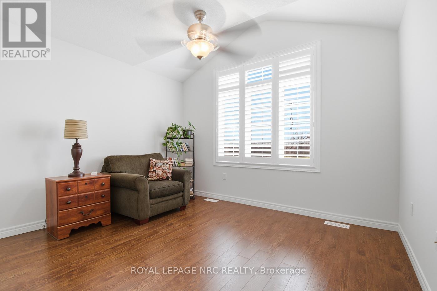 633 Winston Road, Grimsby, Ontario  L3M 0H4 - Photo 33 - X13024156