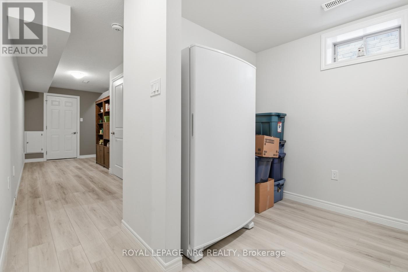 633 Winston Road, Grimsby, Ontario  L3M 0H4 - Photo 35 - X13024156