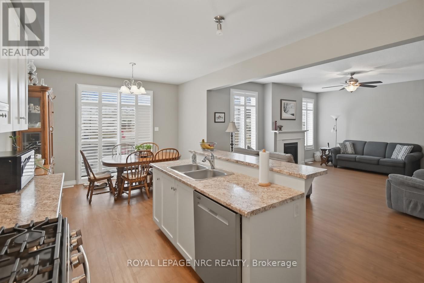 633 Winston Road, Grimsby, Ontario  L3M 0H4 - Photo 8 - X13024156