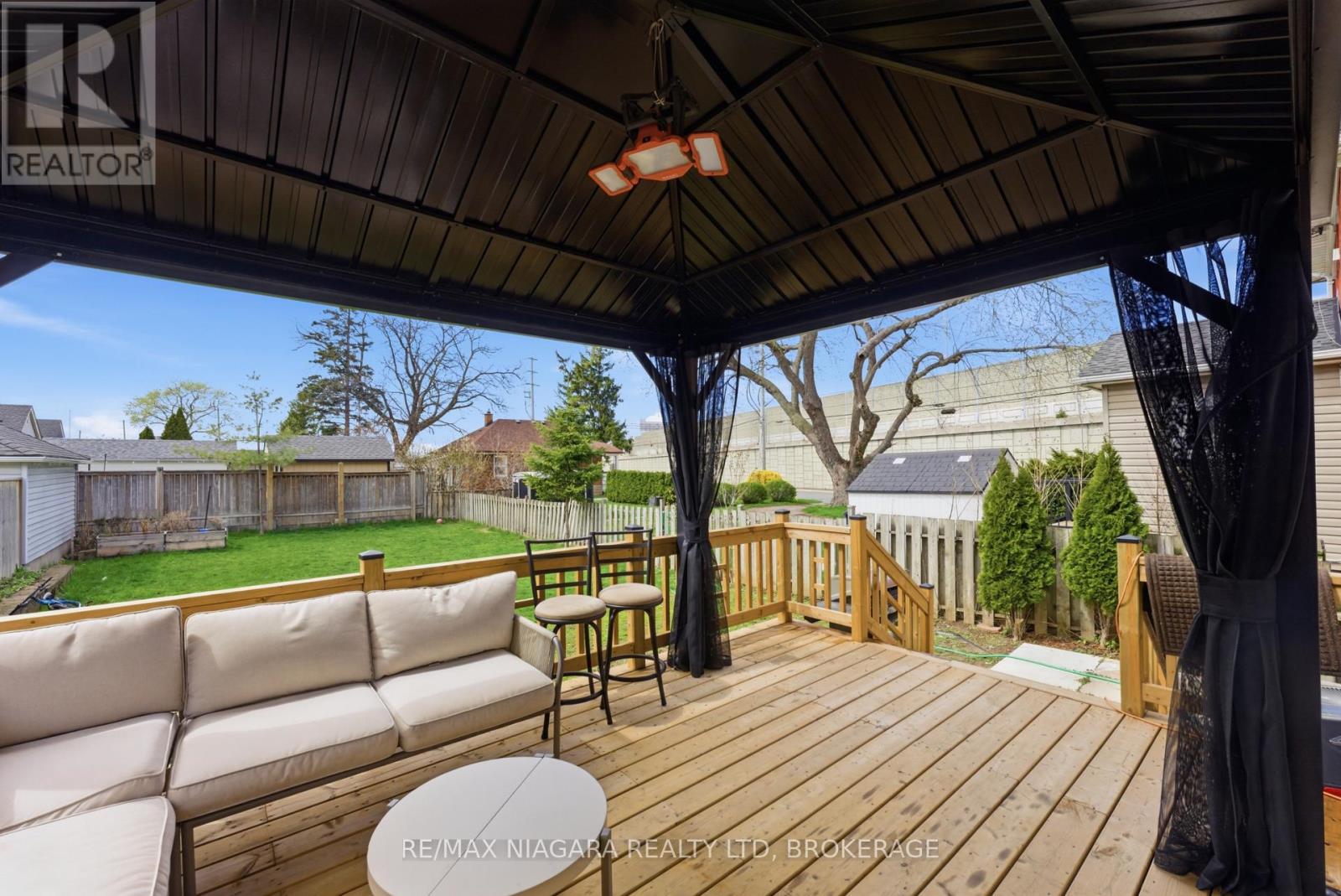 243 Geneva Street, St. Catharines, Ontario  L2R 4R2 - Photo 20 - X13024244