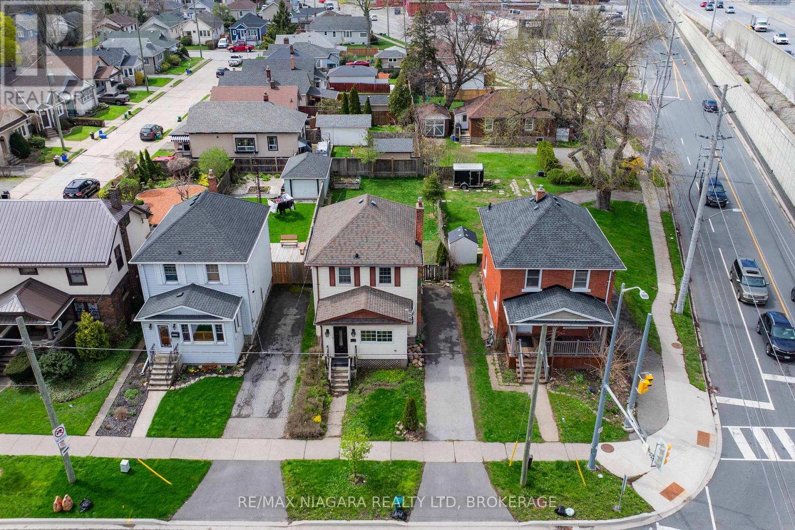 243 Geneva Street, St. Catharines, Ontario  L2R 4R2 - Photo 22 - X13024244