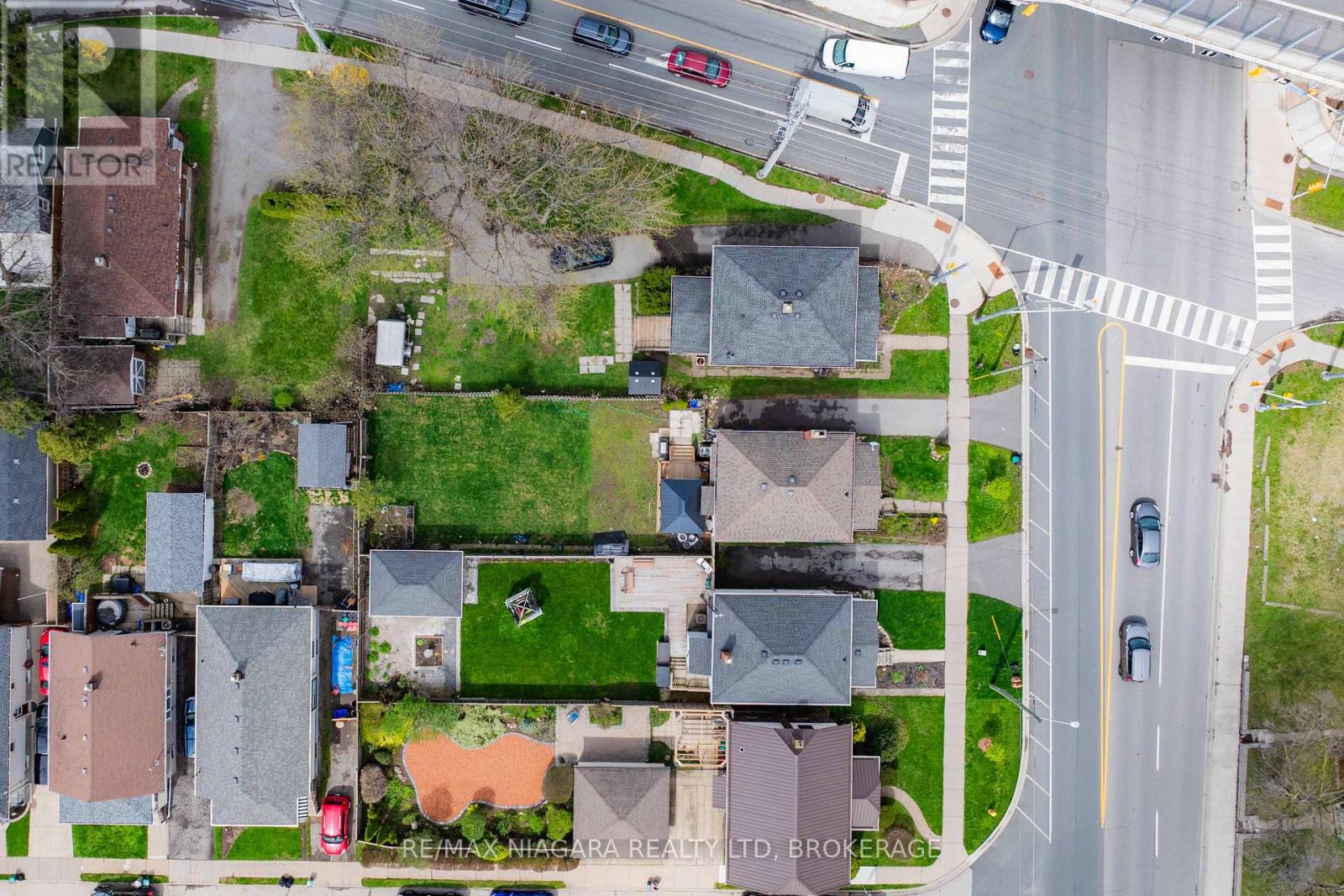 243 Geneva Street, St. Catharines, Ontario  L2R 4R2 - Photo 23 - X13024244