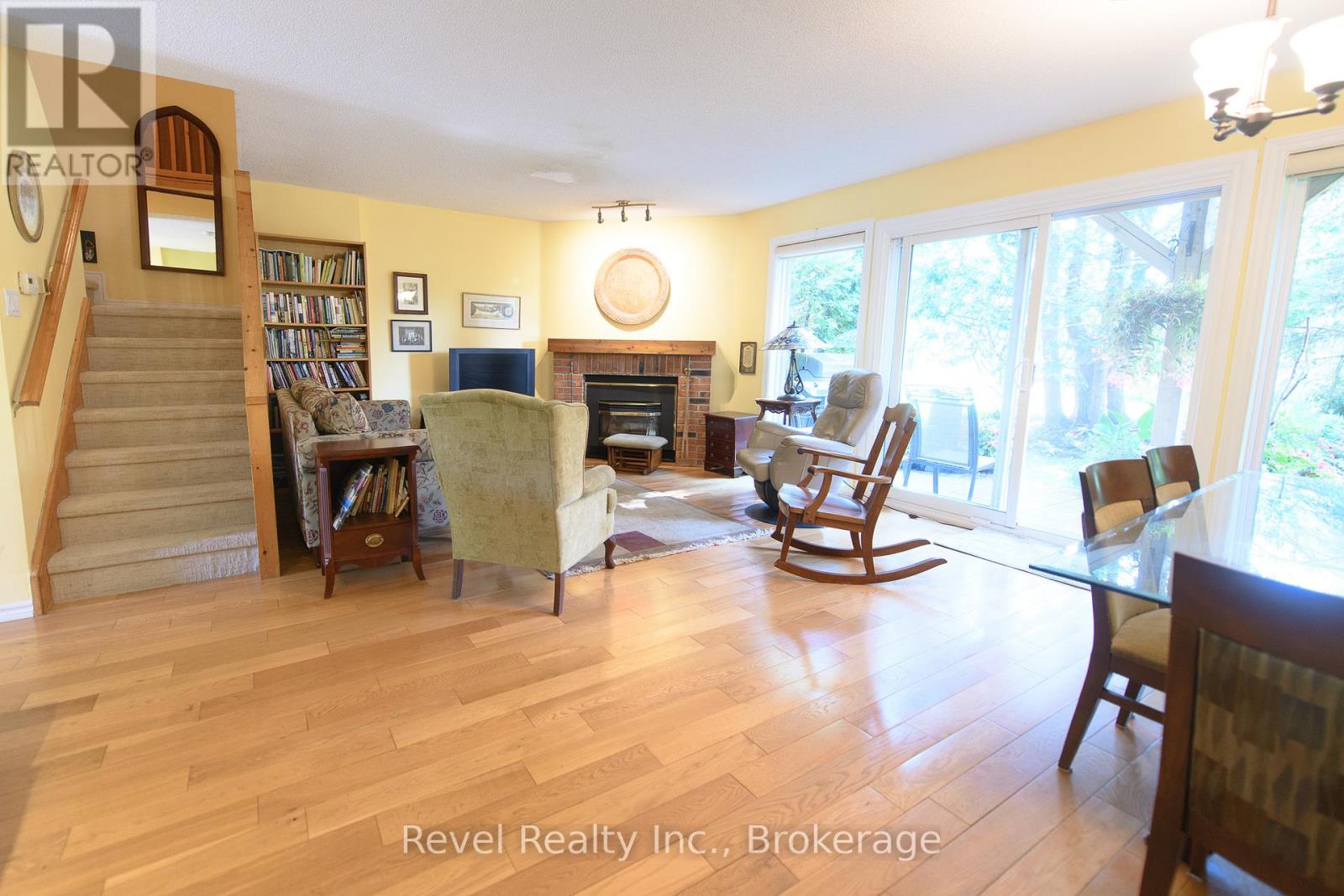 51 - 145 Fairway Crescent, Collingwood, Ontario  L9Y 5B4 - Photo 3 - S13021712