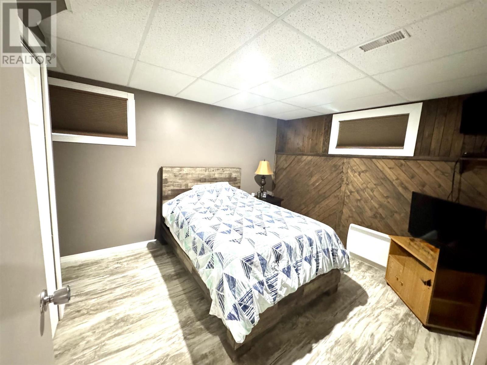 833 Des Rosiers Rue, Dubreuilville, Ontario  P0S 1B0 - Photo 23 - SM260079