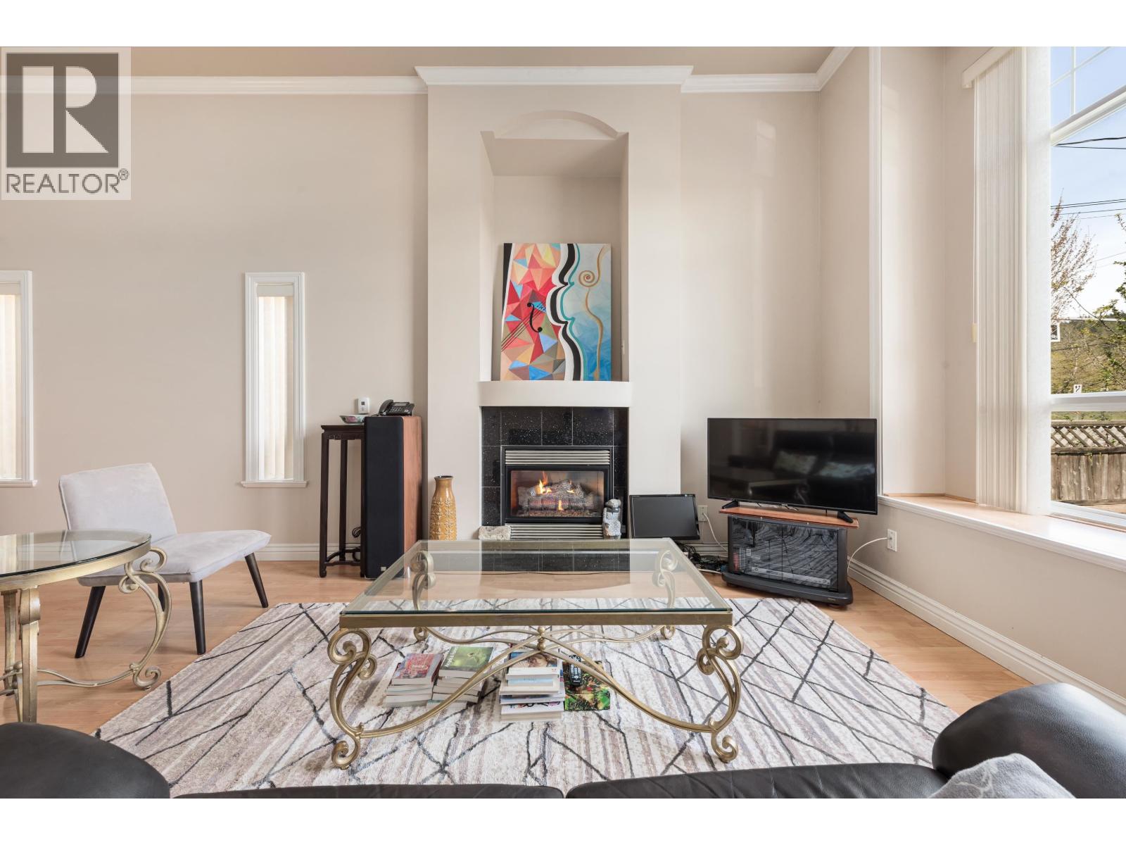 1351 DUTHIE AVENUE, Burnaby, British Columbia