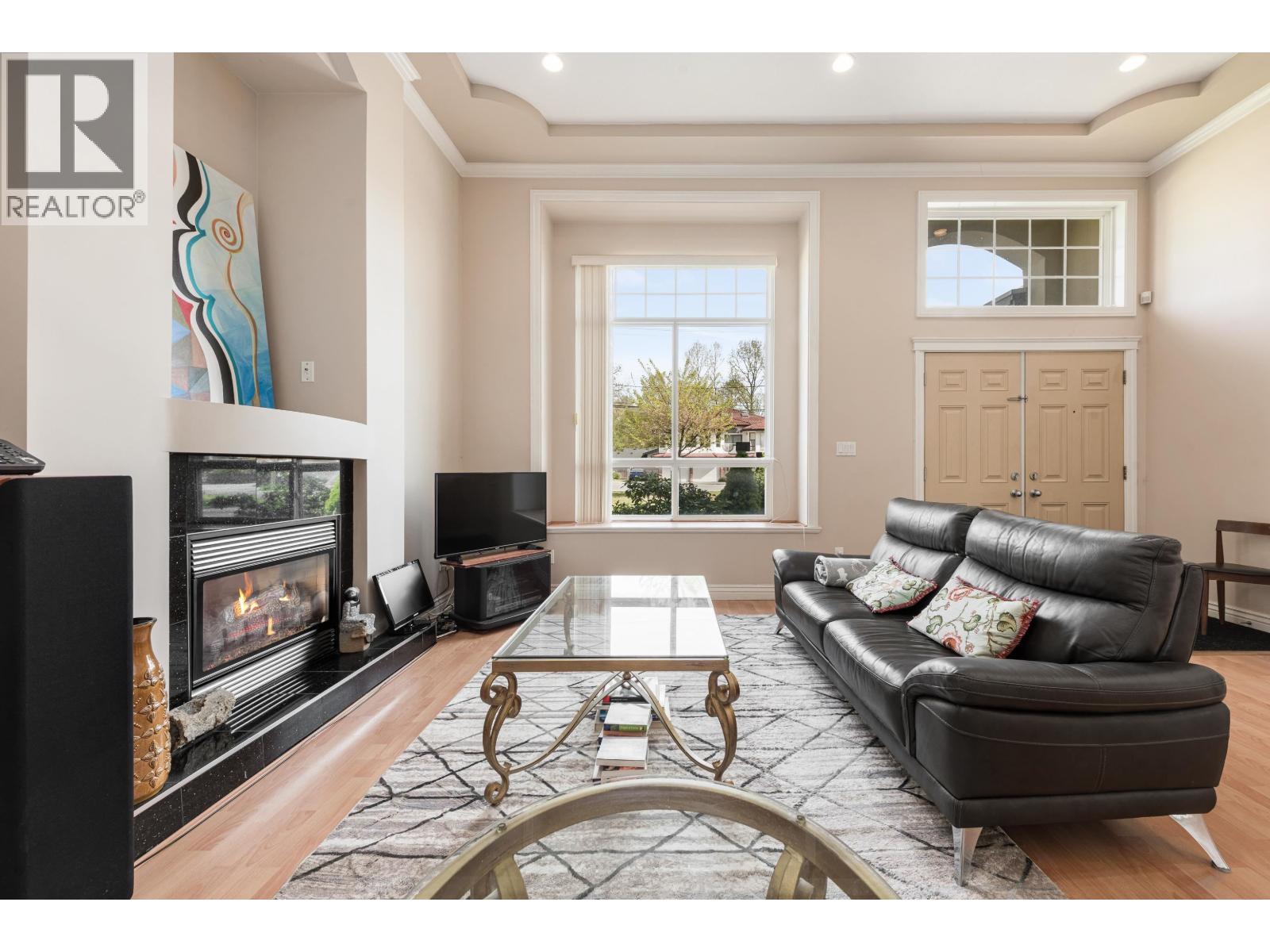 1351 Duthie Avenue, Burnaby, British Columbia  V5A 2R5 - Photo 3 - R3113539