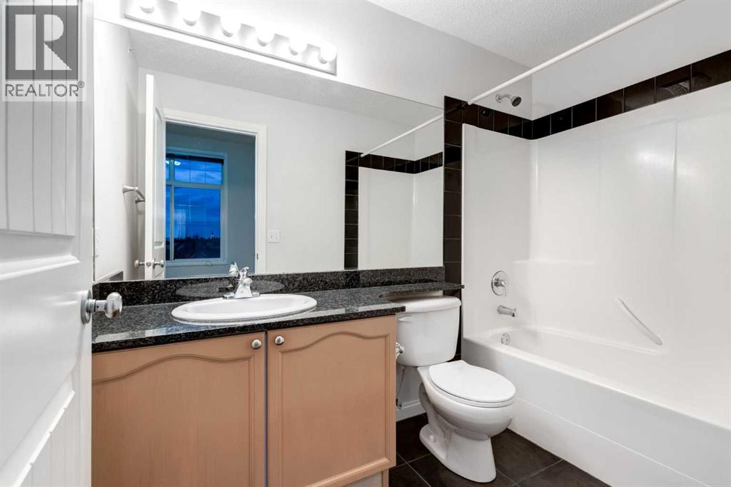 327, 8 Prestwick Pond Terrace Se, Calgary, Alberta  T2Z 4P3 - Photo 16 - A2301809