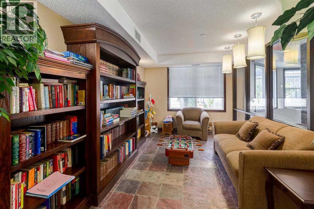 327, 8 Prestwick Pond Terrace Se, Calgary, Alberta  T2Z 4P3 - Photo 25 - A2301809