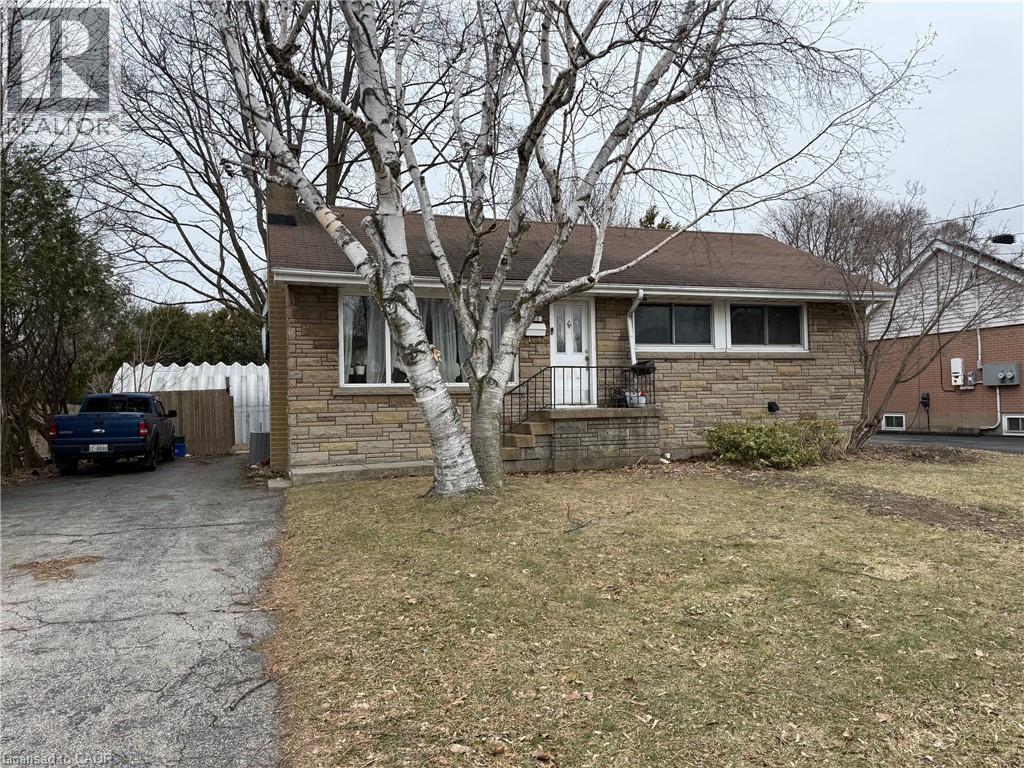 180 West 18th Street Unit# Lower, Hamilton, Ontario  L9C 4G5 - Photo 2 - 40812709