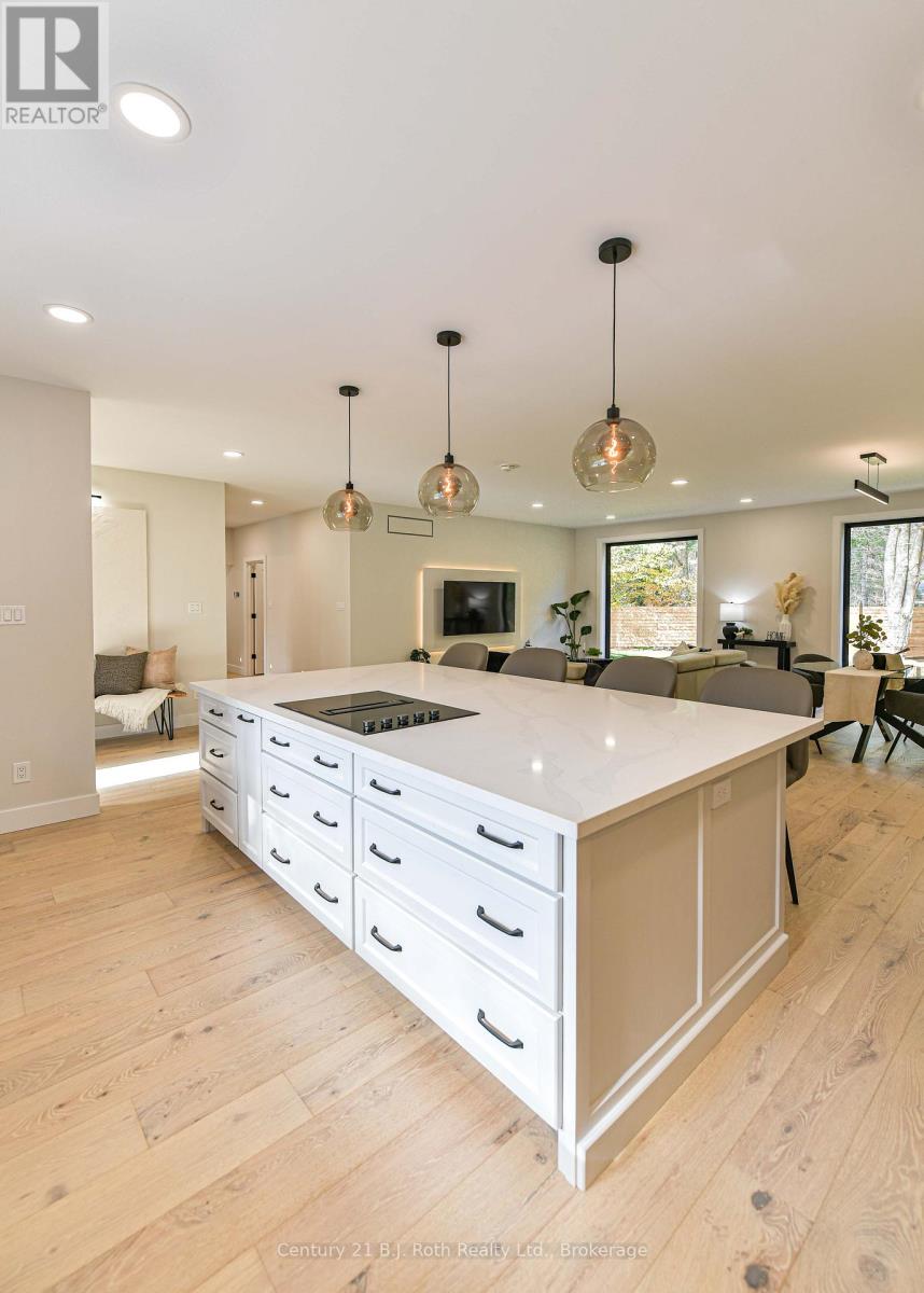 691 South Waseosa Lake Road, Huntsville, Ontario  P1H 2N5 - Photo 14 - X13023940