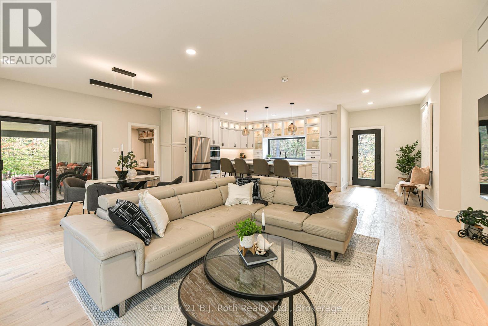 691 South Waseosa Lake Road, Huntsville, Ontario  P1H 2N5 - Photo 8 - X13023940