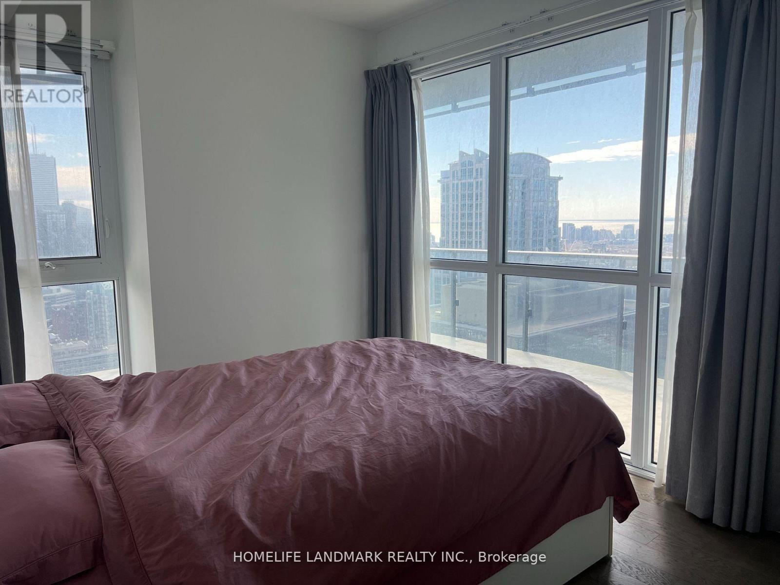 4611 - 7 Grenville Street, Toronto, Ontario  M4Y 0E9 - Photo 4 - C13023918