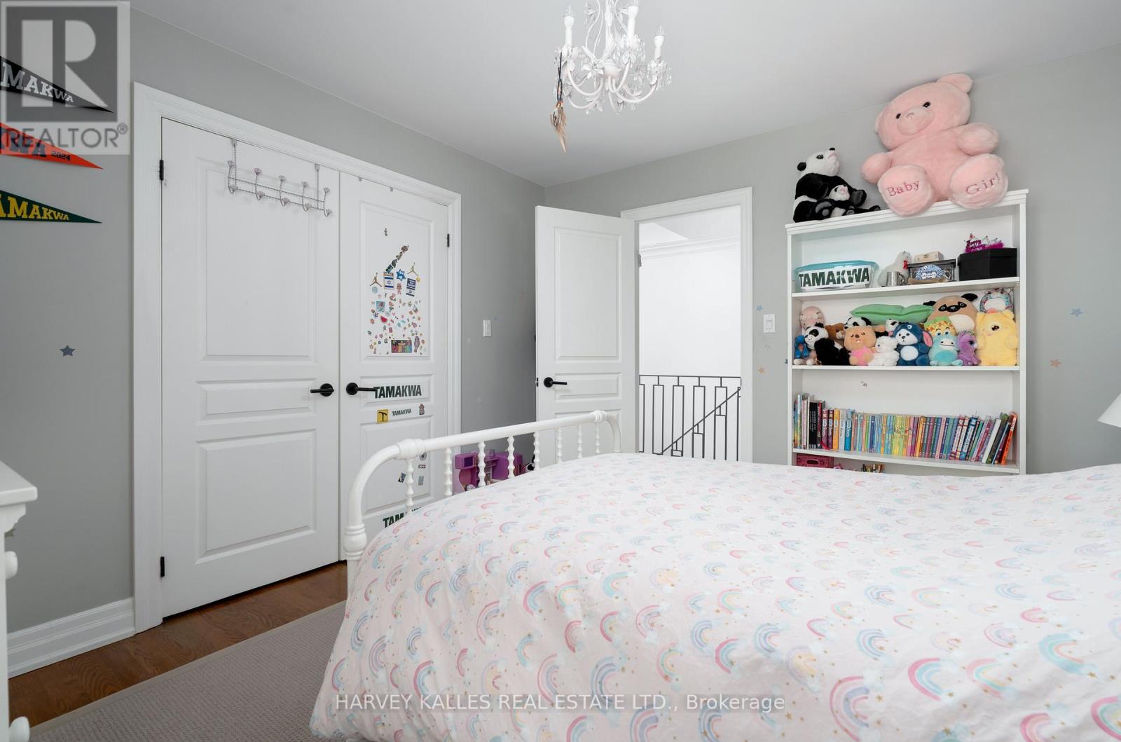 57 Burncrest Drive, Toronto, Ontario  M5M 2Z4 - Photo 23 - C13023922