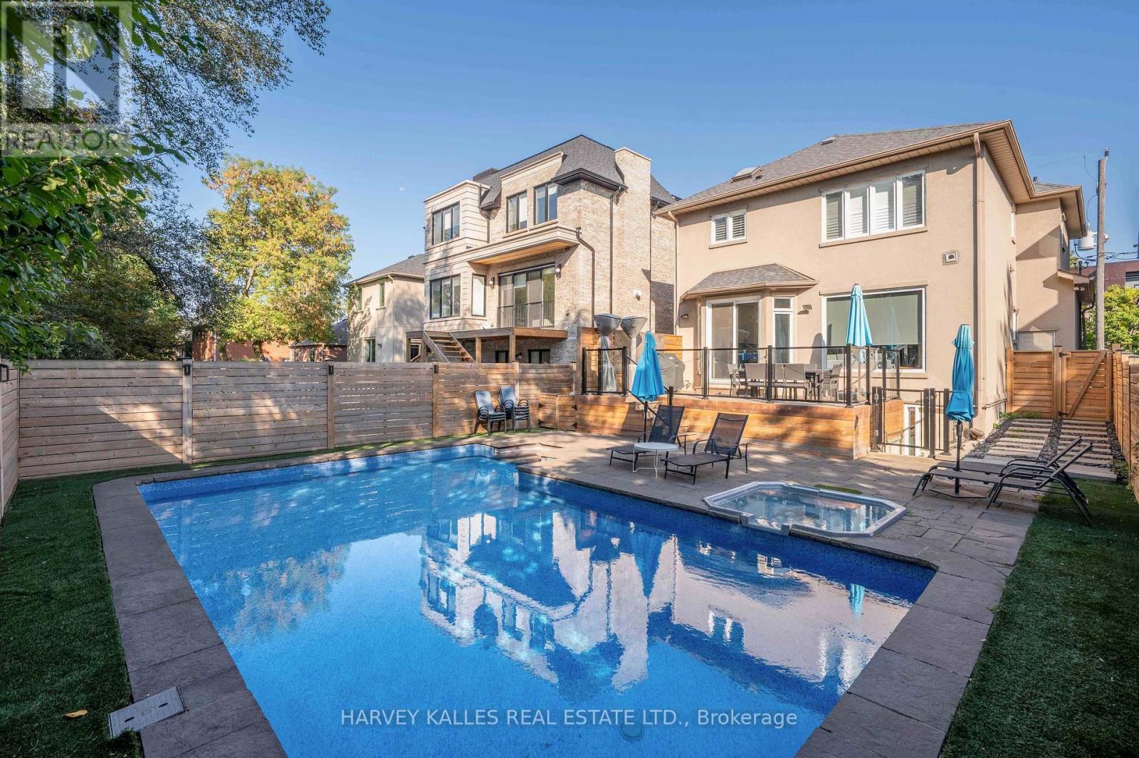 57 Burncrest Drive, Toronto, Ontario  M5M 2Z4 - Photo 38 - C13023922