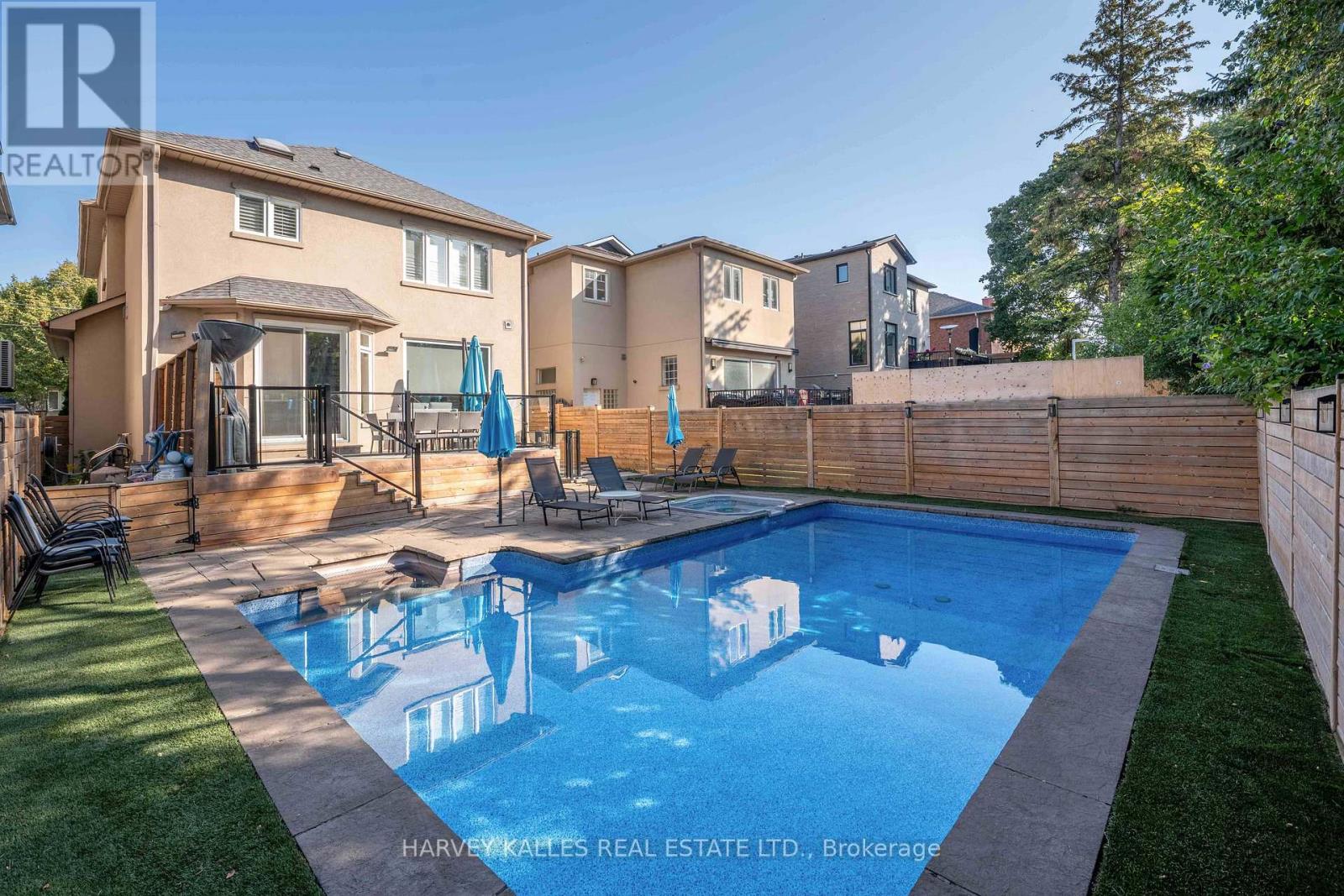 57 Burncrest Drive, Toronto, Ontario  M5M 2Z4 - Photo 41 - C13023922