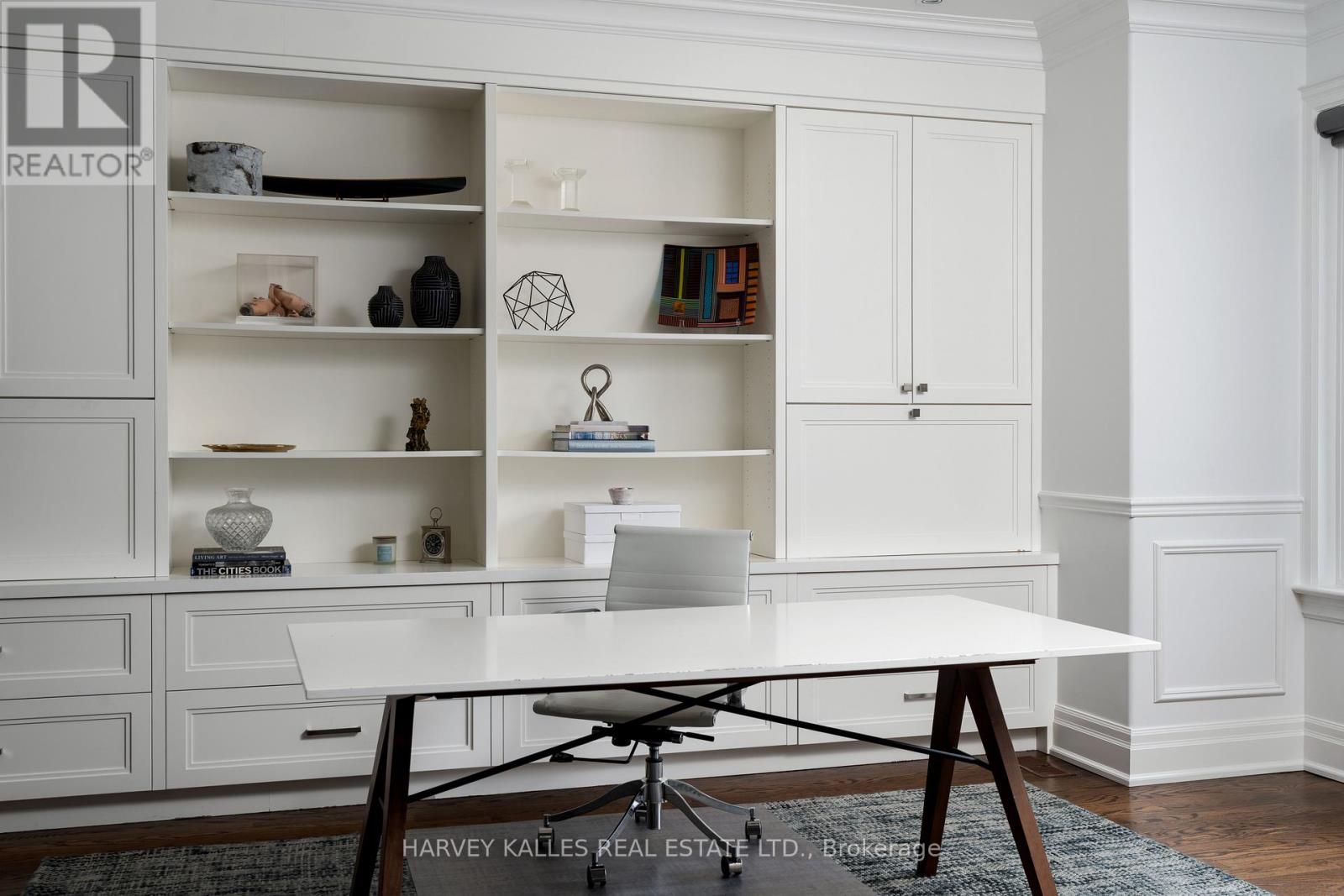 57 Burncrest Drive, Toronto, Ontario  M5M 2Z4 - Photo 5 - C13023922