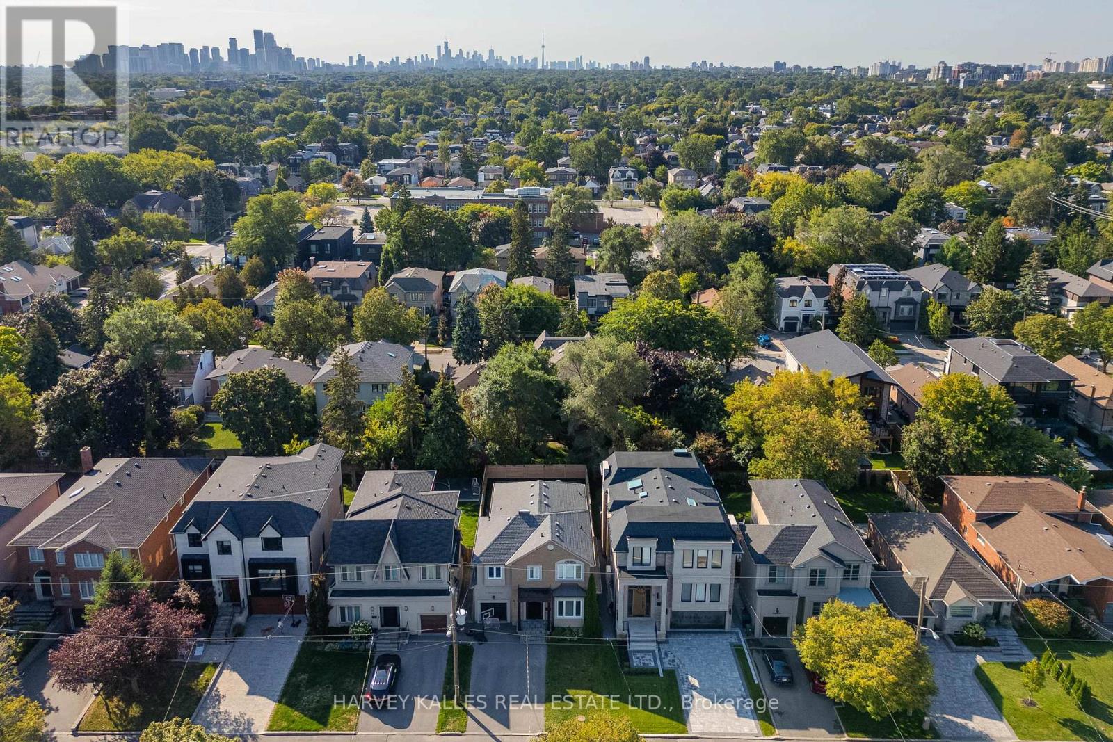 57 Burncrest Drive, Toronto, Ontario  M5M 2Z4 - Photo 50 - C13023922