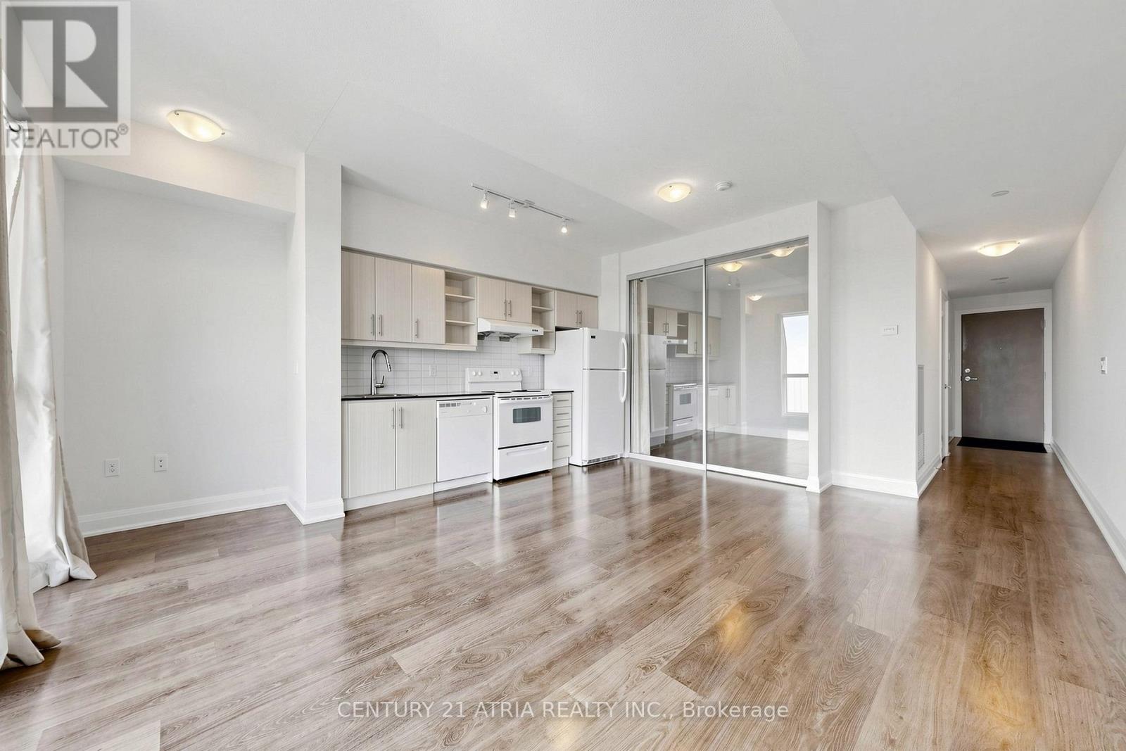 607 - 160 Vanderhoof Avenue, Toronto, Ontario  M4G 0B7 - Photo 2 - C13023972