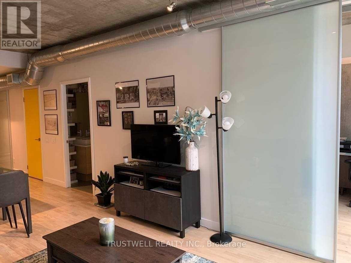 1211 - 138 Princess Street, Toronto, Ontario  M5A 0B1 - Photo 2 - C13024040