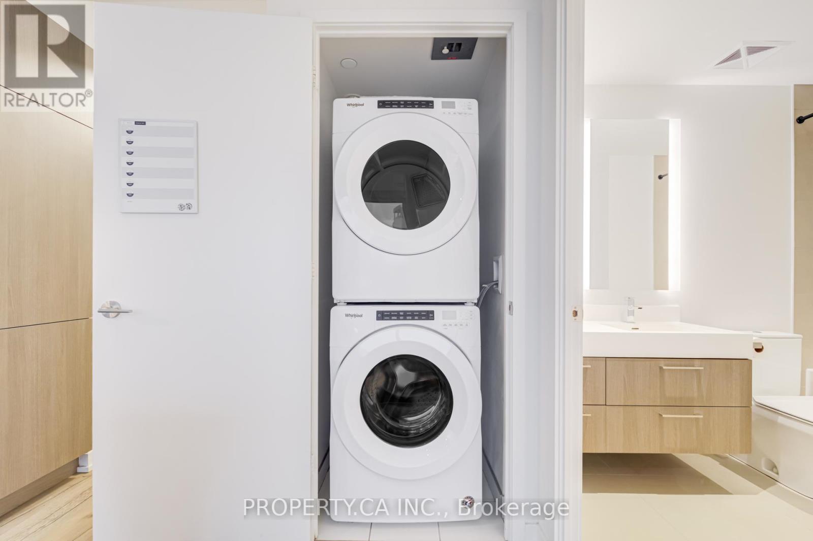 1710 - 1 Yorkville Avenue, Toronto, Ontario  M4W 0B1 - Photo 17 - C13024076