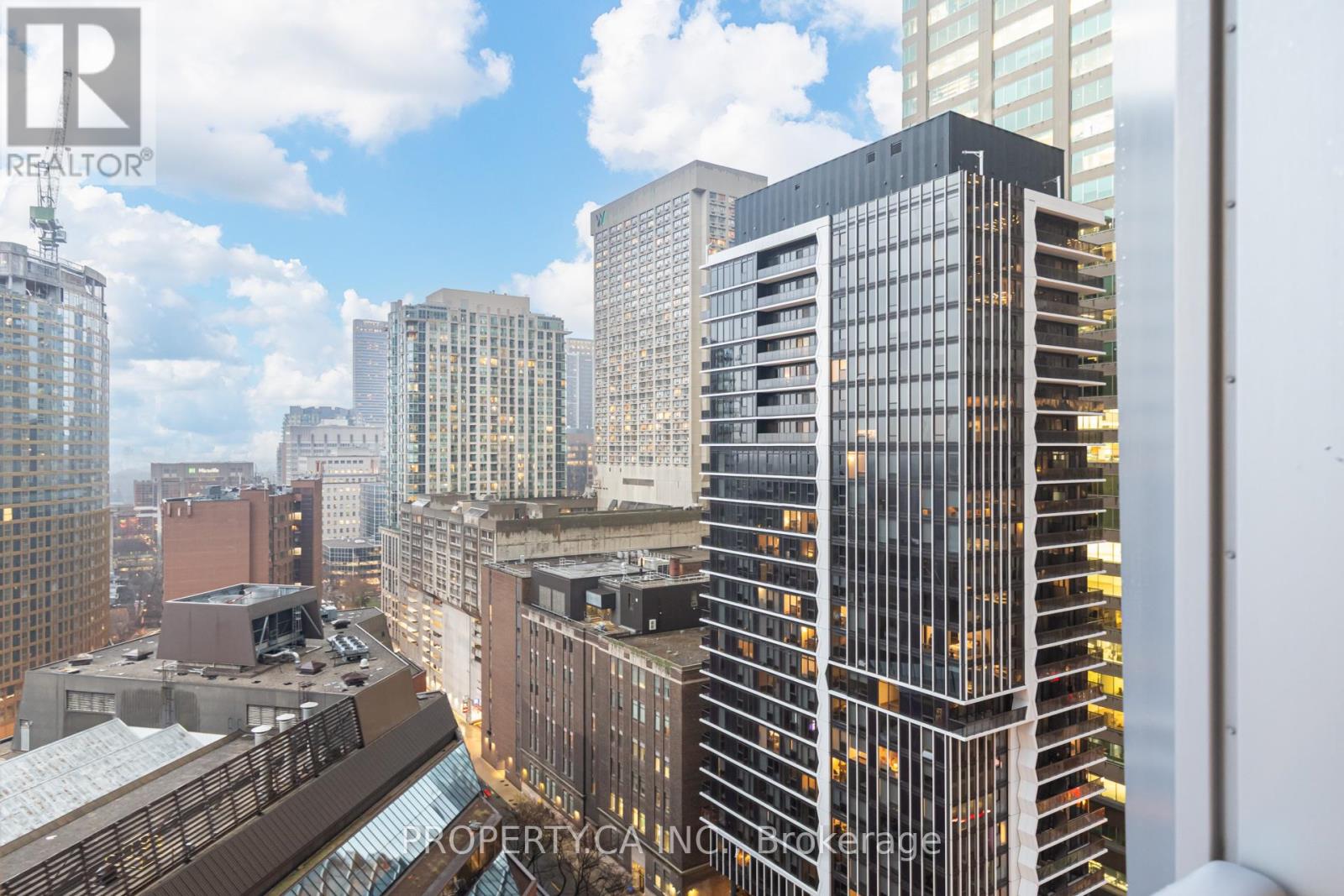 1710 - 1 Yorkville Avenue, Toronto, Ontario  M4W 0B1 - Photo 45 - C13024076