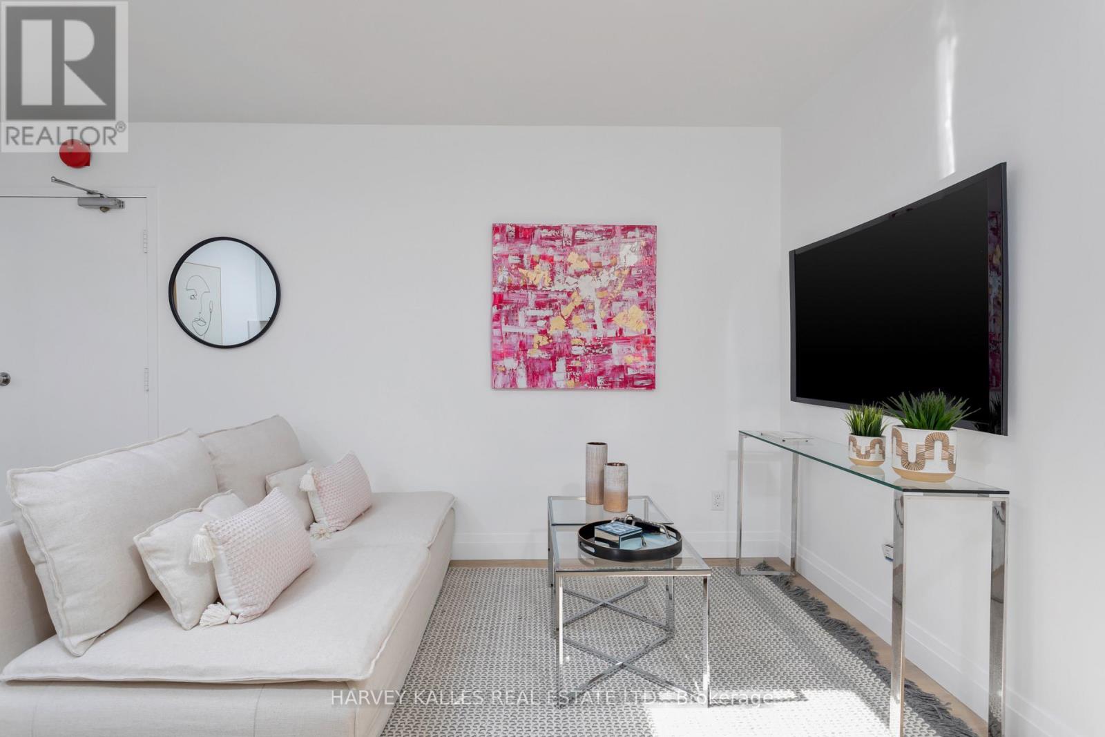 #2 Fl3 - 1106 Dundas Street W, Toronto, Ontario  M6J 1X2 - Photo 18 - C13024086